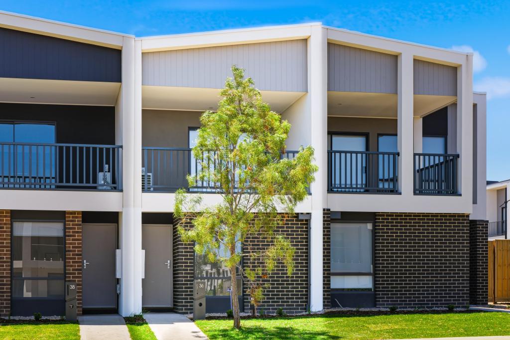 36 BANKS DR, DIGGERS REST, VIC 3427