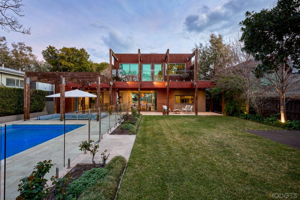 63 FIRST ST, BLACK ROCK, VIC 3193