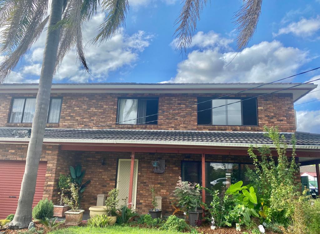 34 Henry Lawson Dr, Peakhurst, NSW 2210