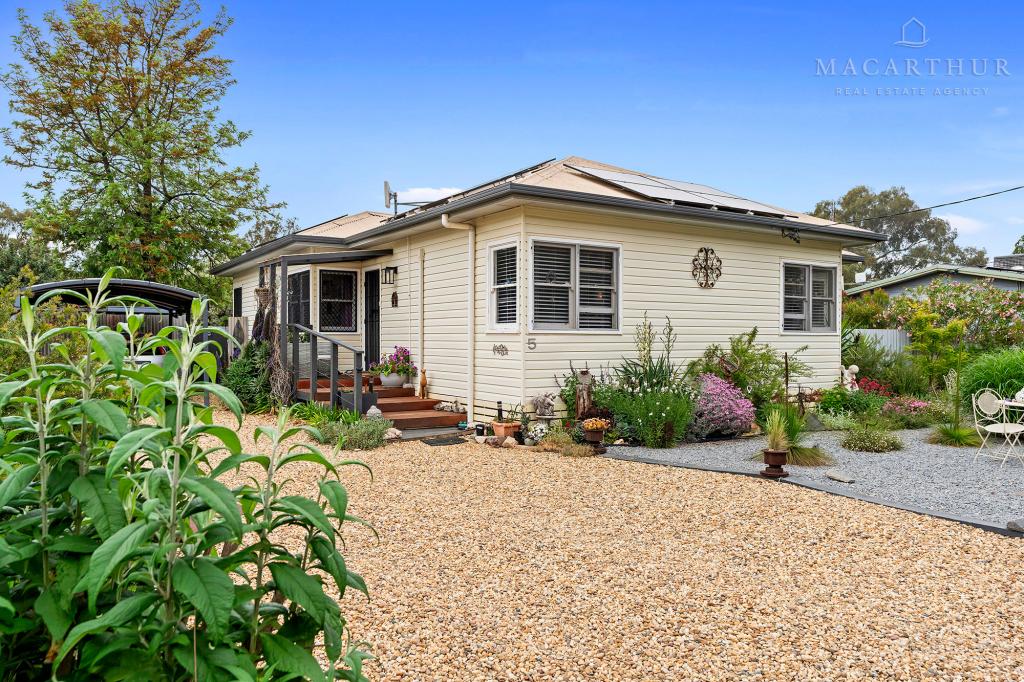 5 Hannah St, Ganmain, NSW 2702