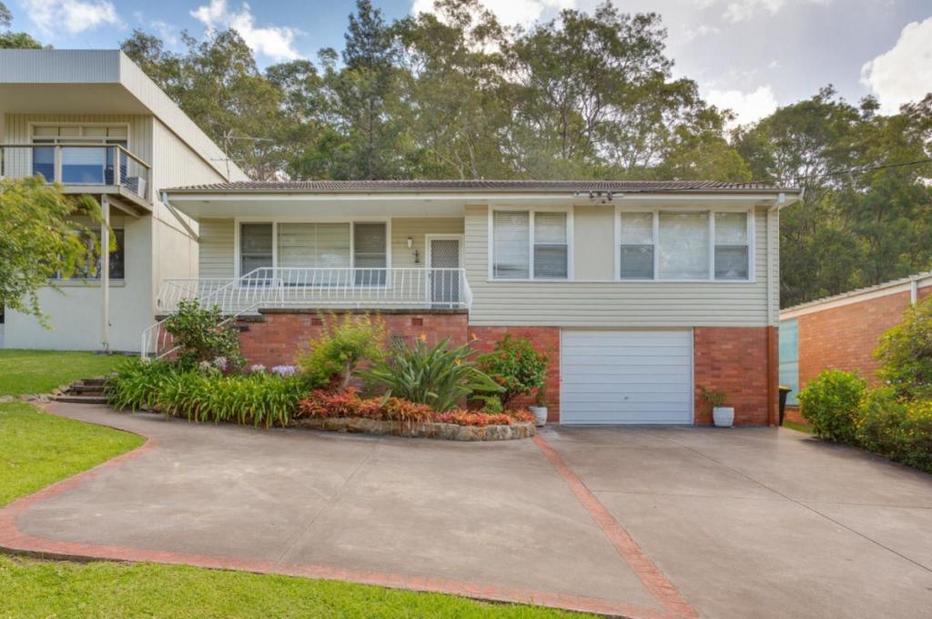 67 Skye Point Rd, Coal Point, NSW 2283