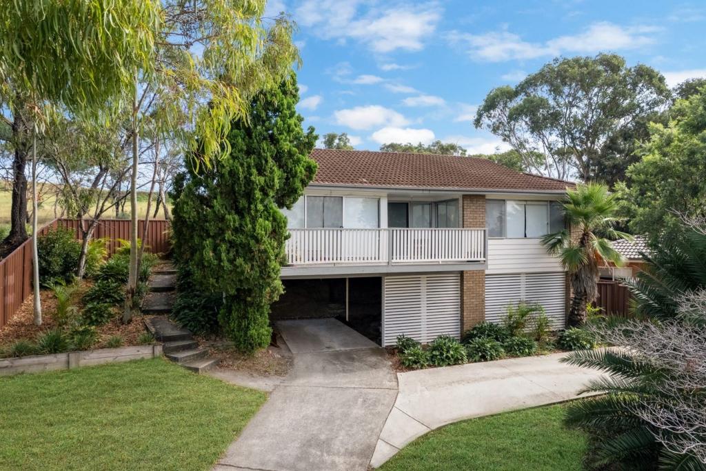 7 Onyx Pl, Eagle Vale, NSW 2558