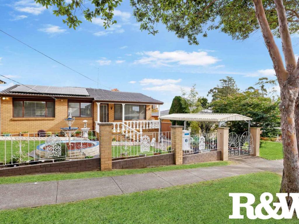 14 Albert Pde, Rooty Hill, NSW 2766