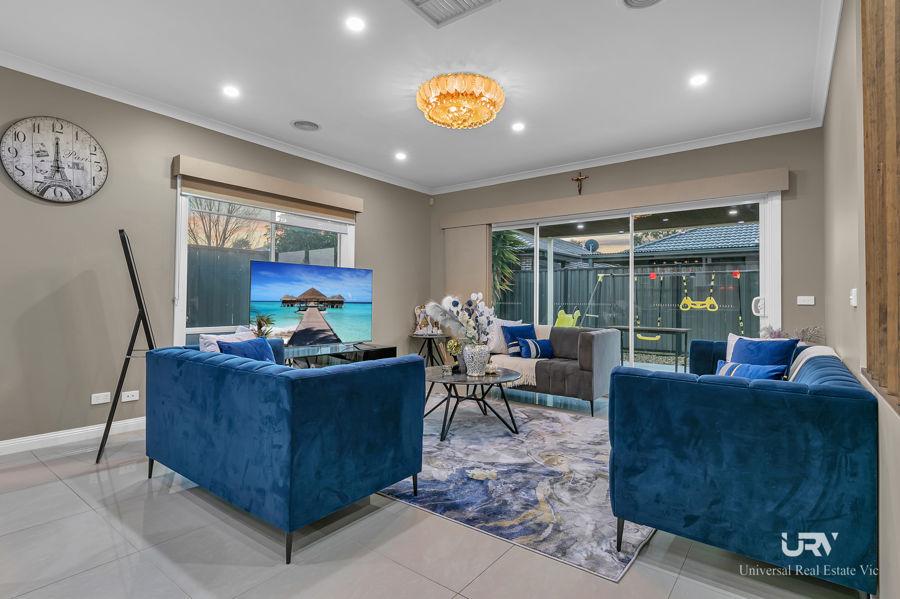 8 Dashing Rd, Craigieburn, VIC 3064