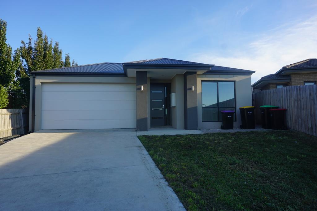 45a Coop Dr, Gisborne, VIC 3437