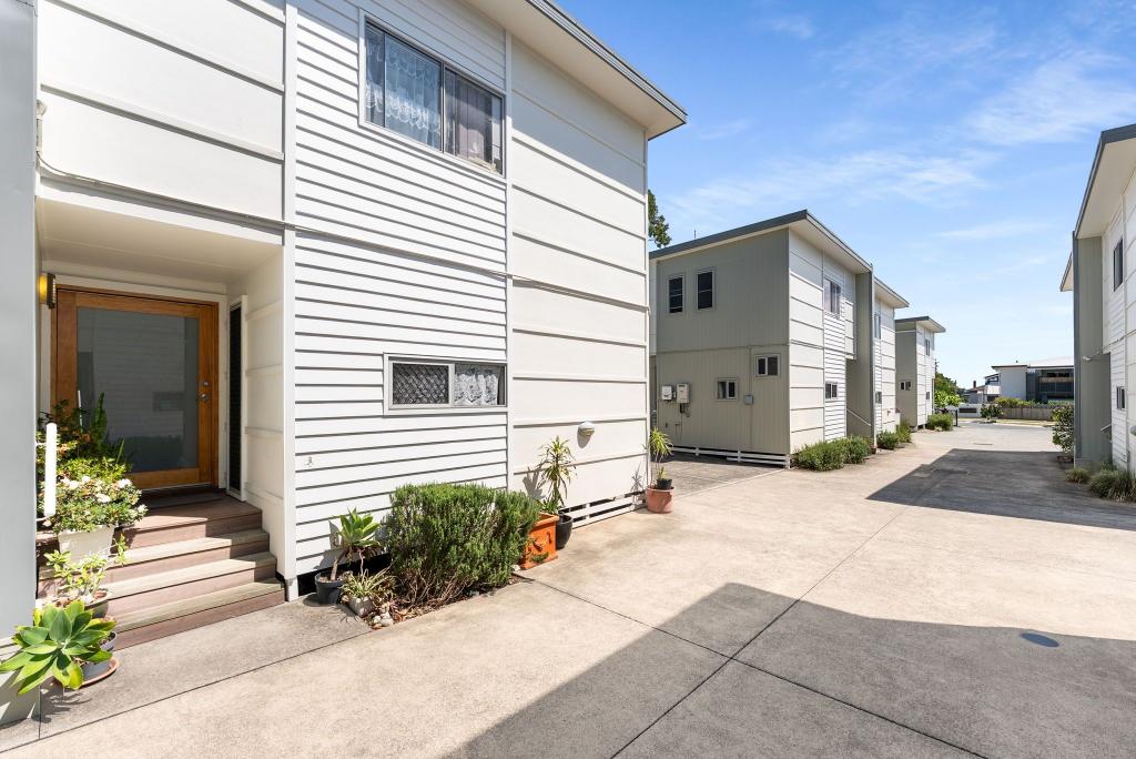 4/6 Lillian St, Redbank Plains, QLD 4301