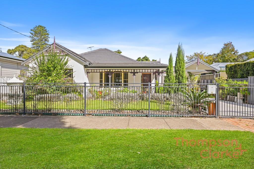 1b Allan St, Lorn, NSW 2320