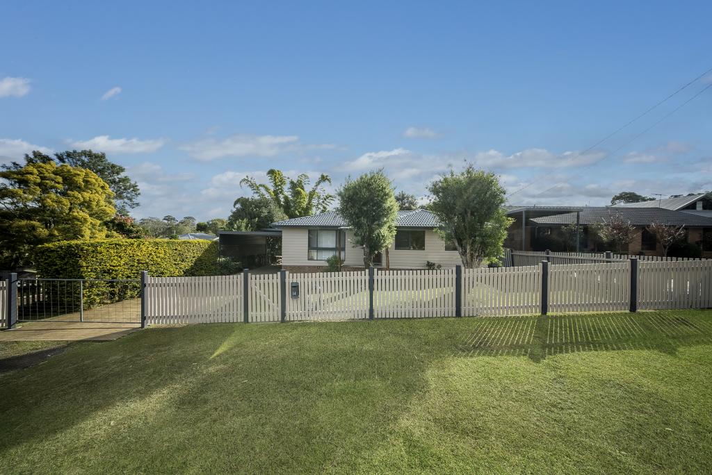 14 Main St, Paterson, NSW 2421