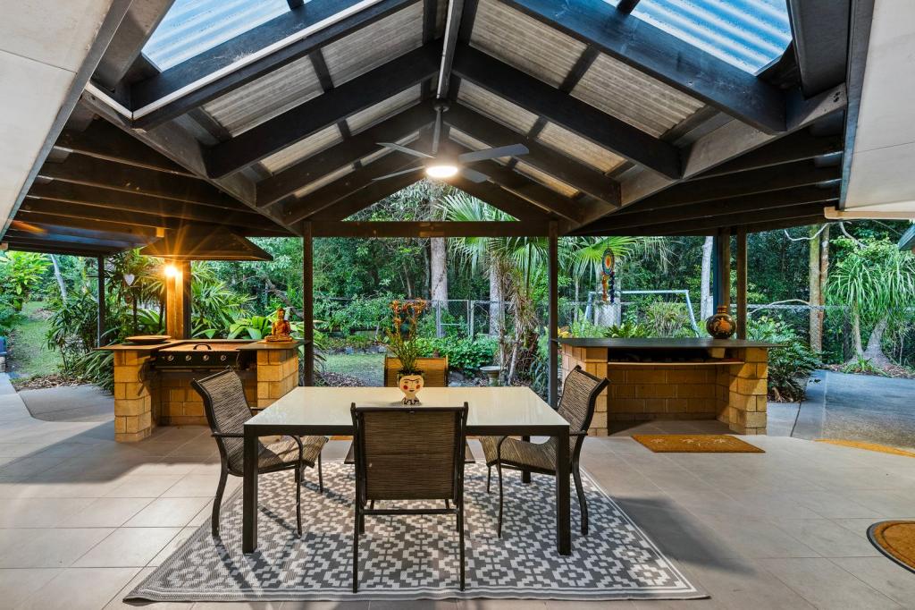 4 Breynia Ct, Elanora, QLD 4221