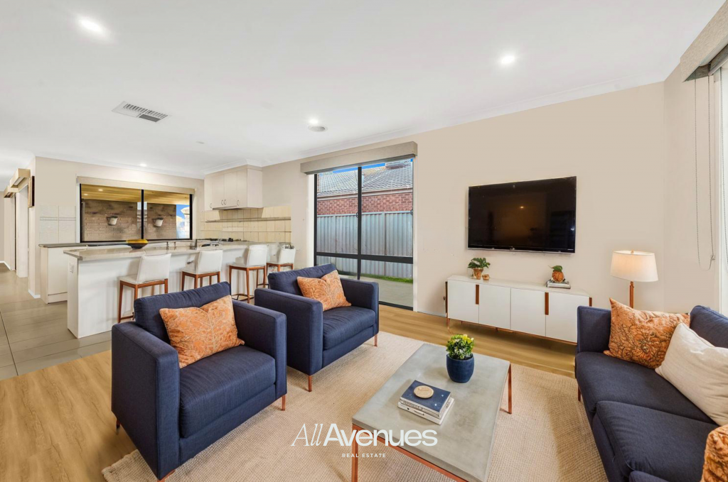 50 Tyndall St, Cranbourne East, VIC 3977