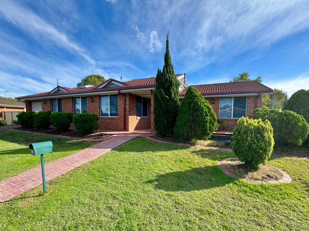 16 Timbara Cres, Blue Haven, NSW 2262