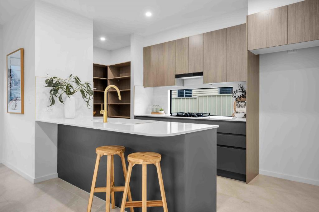2/99 Reddall Pde, Lake Illawarra, NSW 2528