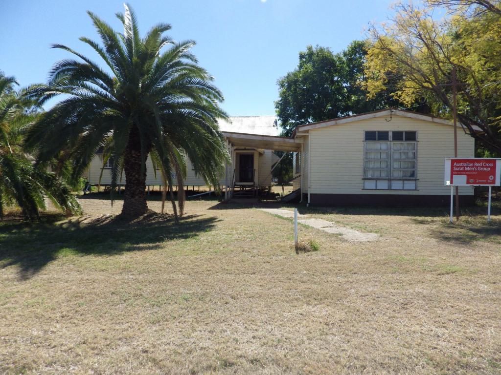 35 William St, Surat, QLD 4417