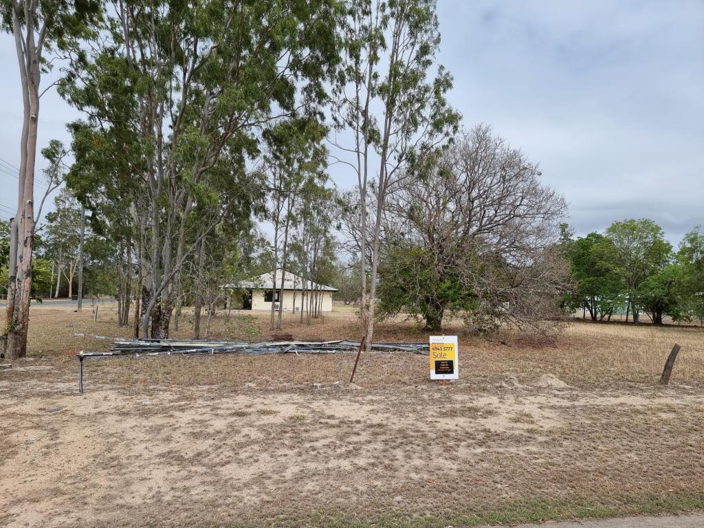 9 Baker St, Nebo, QLD 4742