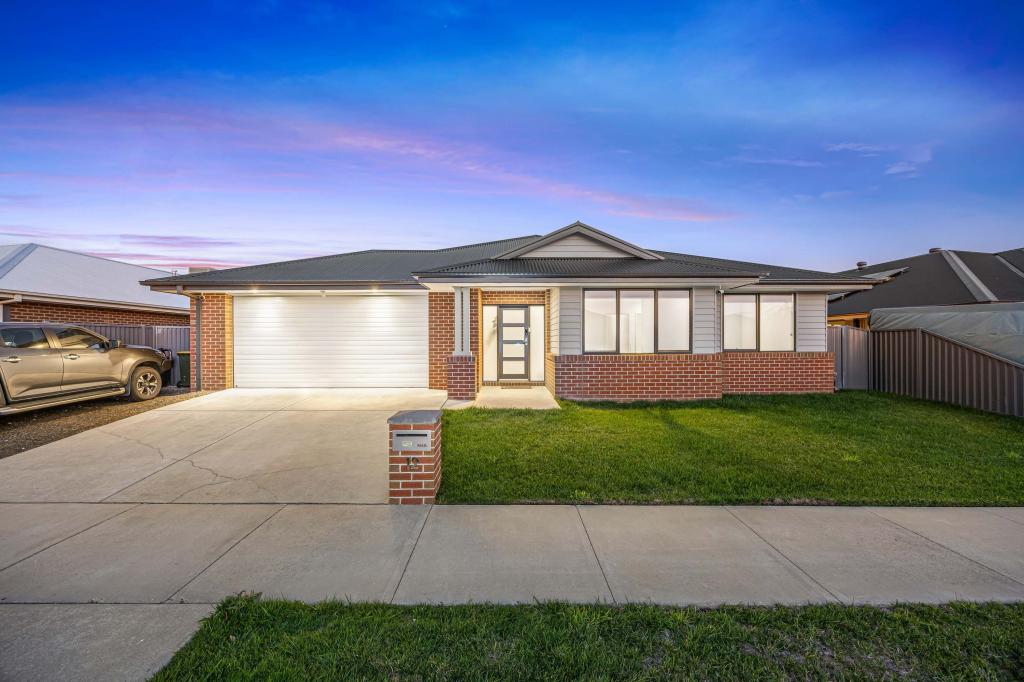 12 Monaghan Tce, Alfredton, VIC 3350
