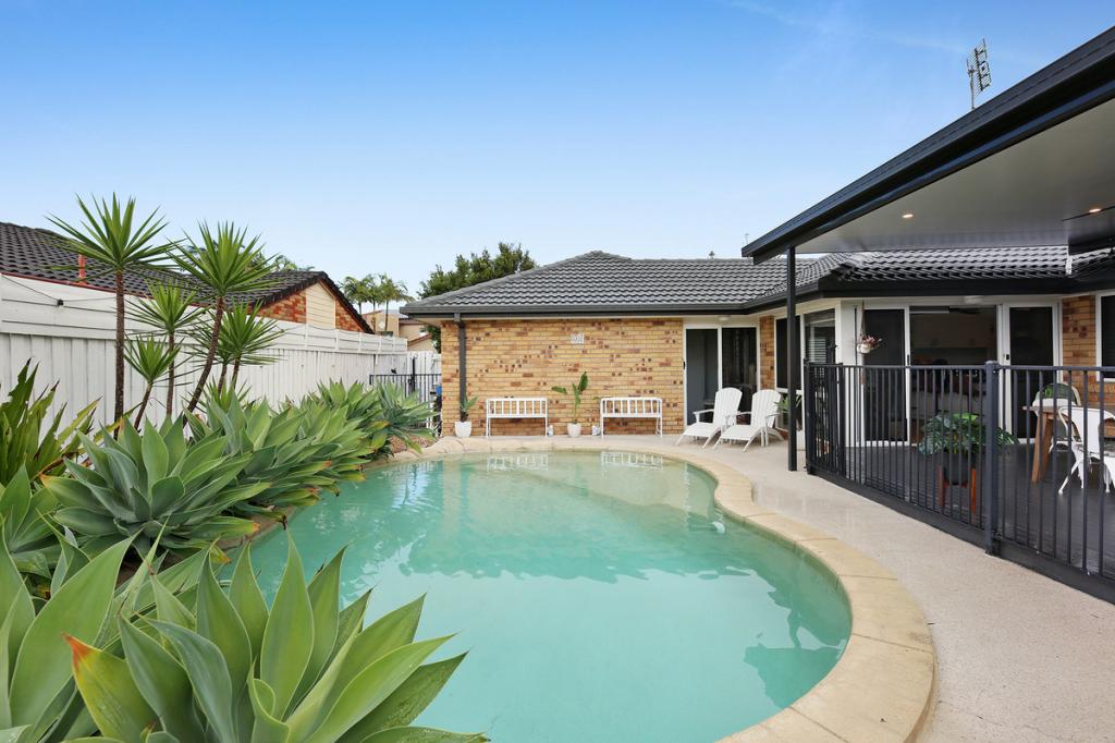 117 Honeyeater Dr, Burleigh Waters, QLD 4220