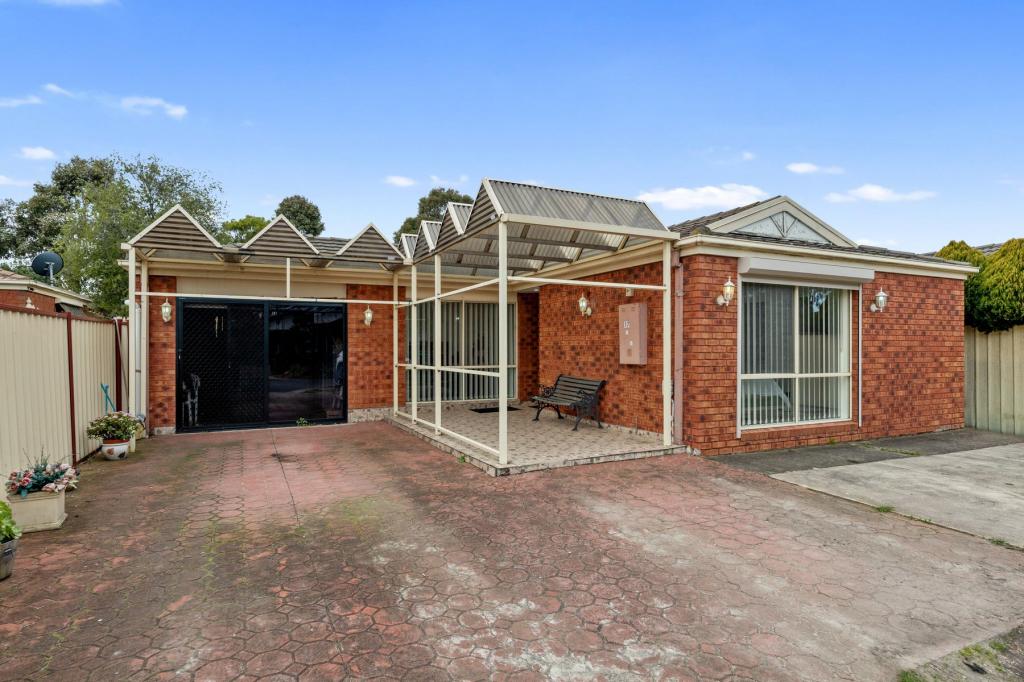 17 Thurmand Ct, Roxburgh Park, VIC 3064