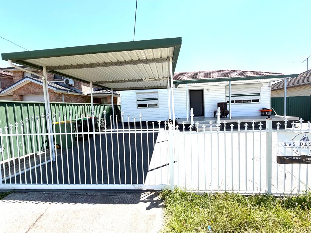 29 Harden St, Canley Heights, NSW 2166
