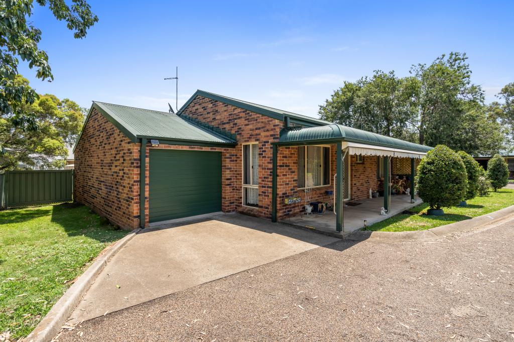 2/27 Guernsey St, Scone, NSW 2337