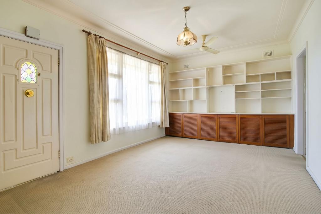 128 Woodriff St, Penrith, NSW 2750