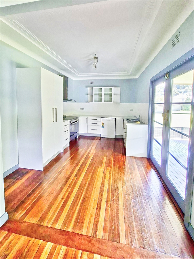 6 WEAVER ST, LISMORE, NSW 2480