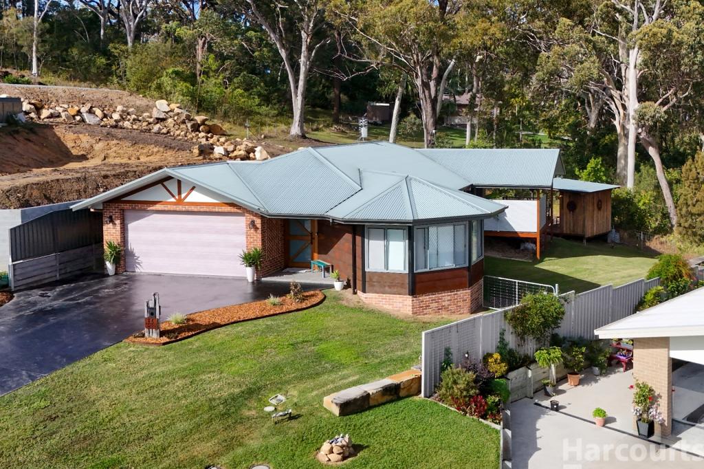 24 Racemosa Cct, South West Rocks, NSW 2431