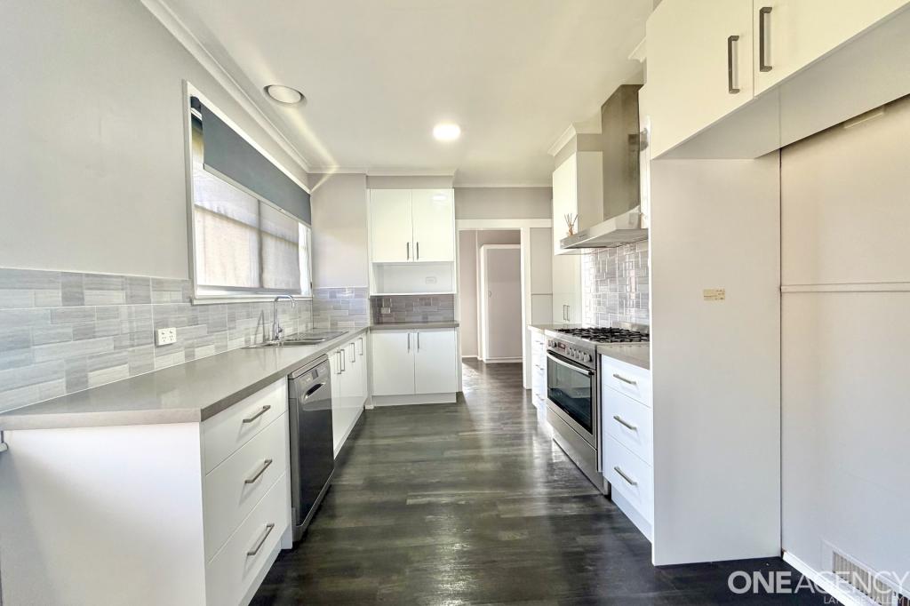 13 Bolger St, Morwell, VIC 3840