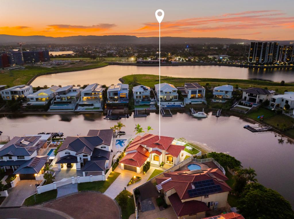 23 CESSNOCK CL, MERMAID WATERS, QLD 4218