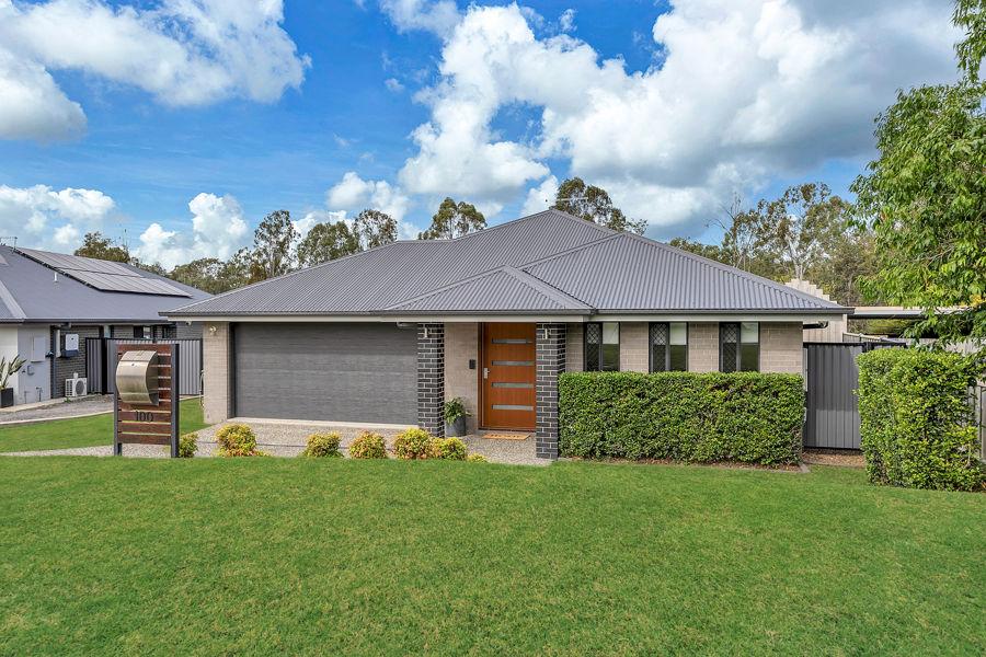 100 Equestrian Dr, Yamanto, QLD 4305