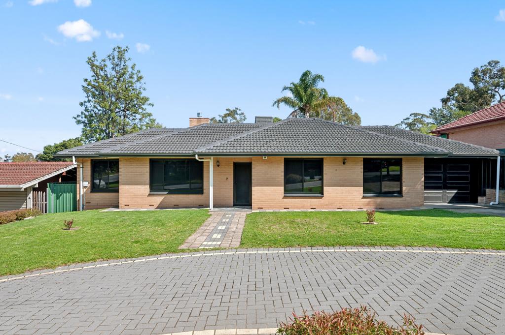 34 Littler Dr, Fairview Park, SA 5126