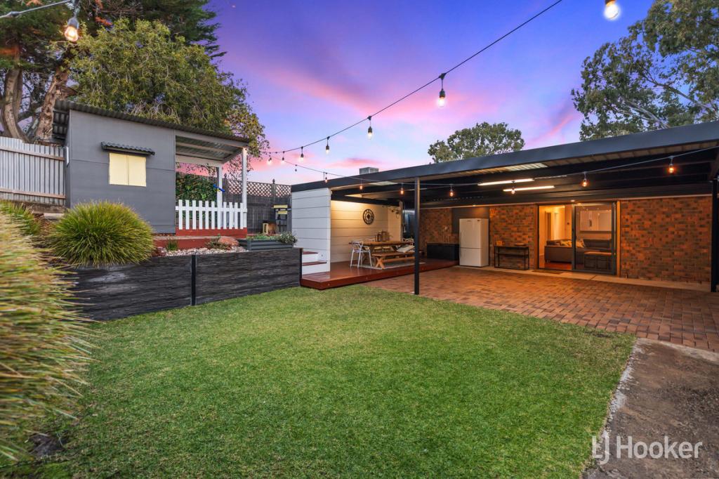 6 Watson St, Redwood Park, SA 5097