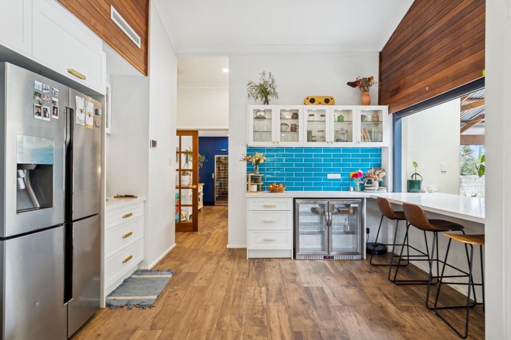 11 Thornton Pl, Gooseberry Hill, WA 6076