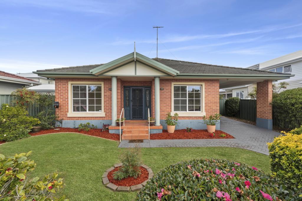 11 Lowana Ave, Kirrawee, NSW 2232