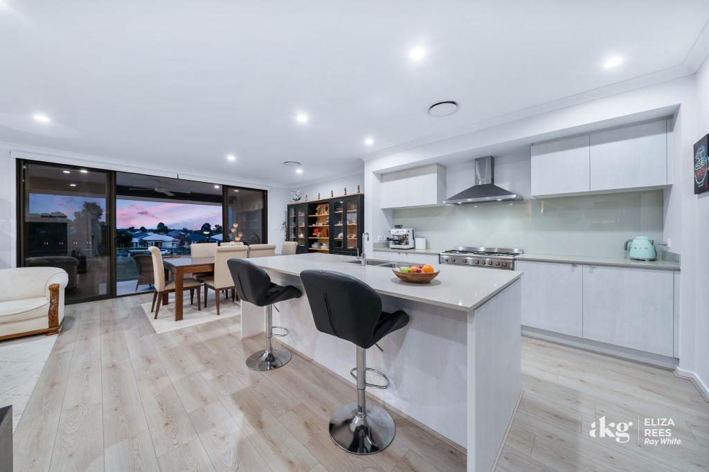 13 Leaf St, Greenbank, QLD 4124