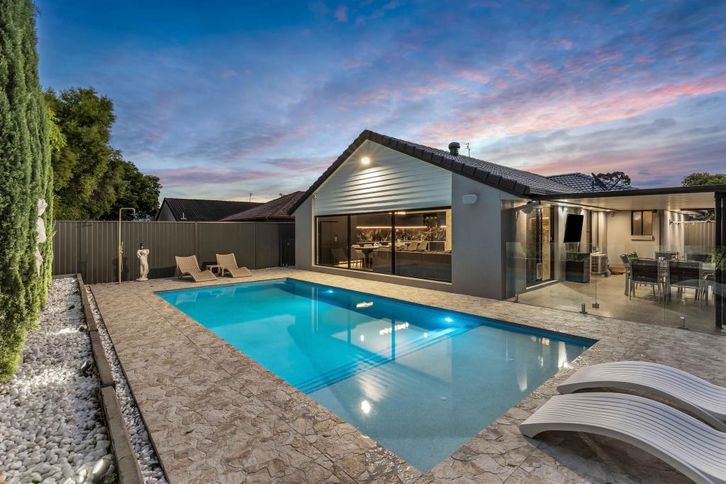 62 Serafina Dr, Helensvale, QLD 4212