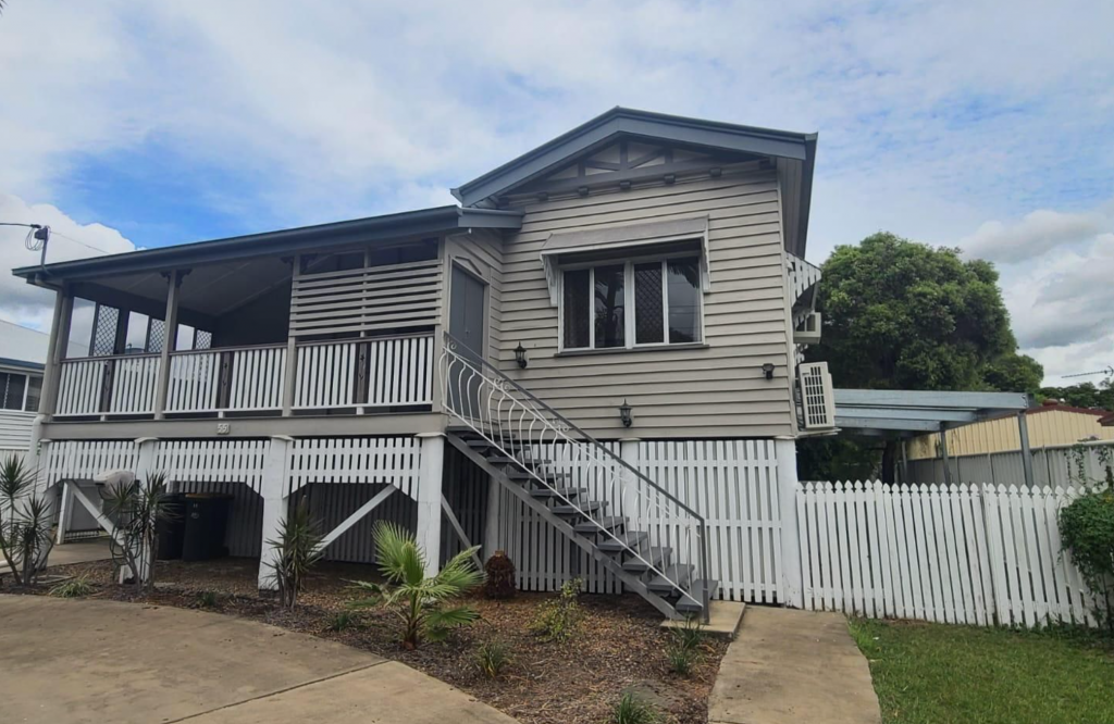 55 Haynes St, Park Avenue, QLD 4701