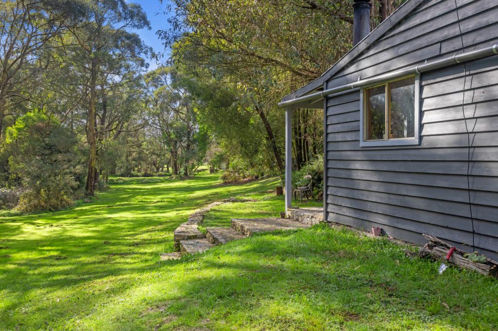 15 OLD HAT RD, FOSTER, VIC 3960