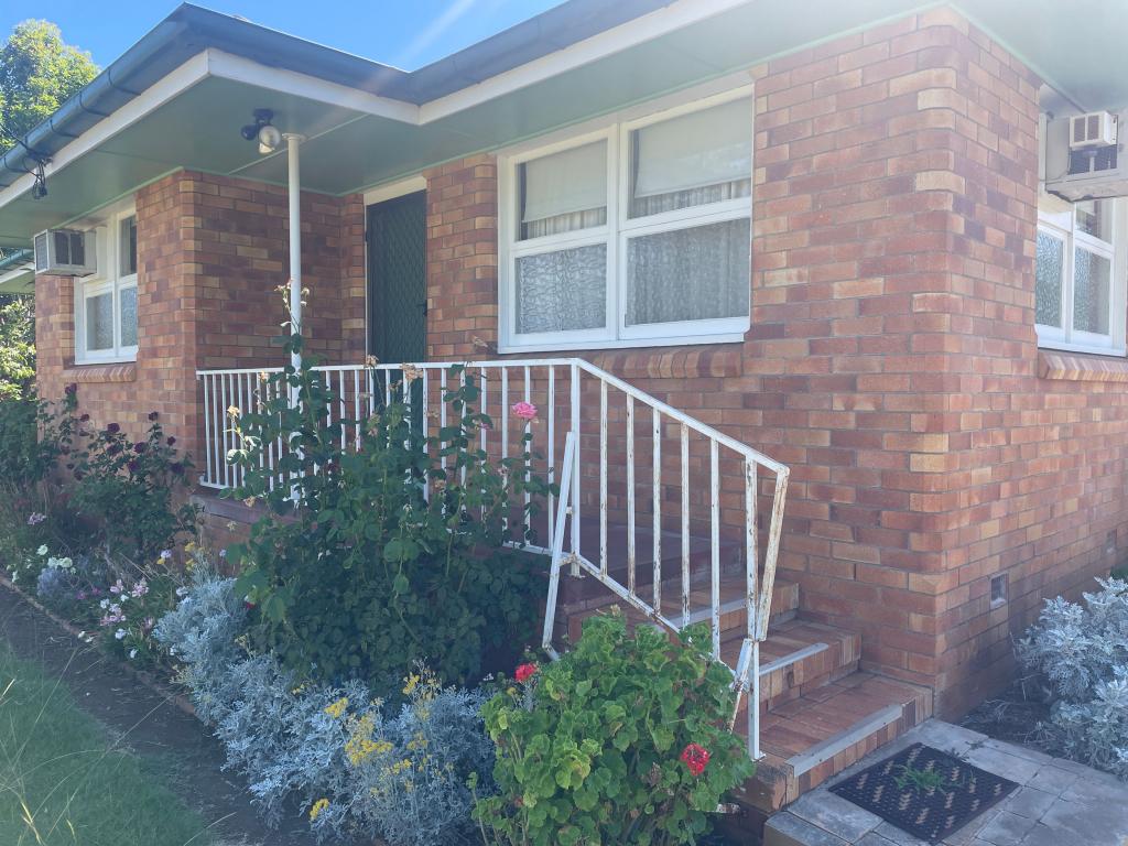 35 Murray St, Pittsworth, QLD 4356