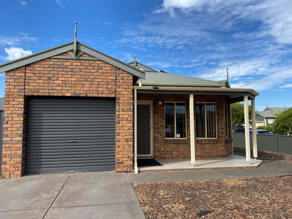 2 Schirripa Ct, Salisbury Downs, SA 5108