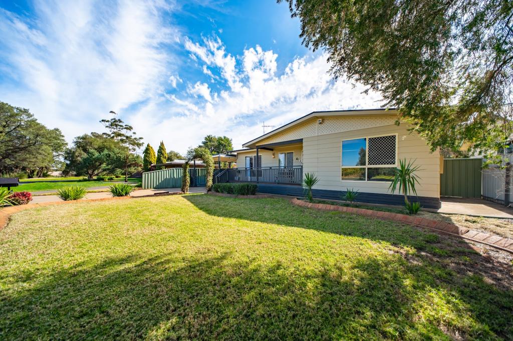 38 Middleton Ave, Griffith, NSW 2680
