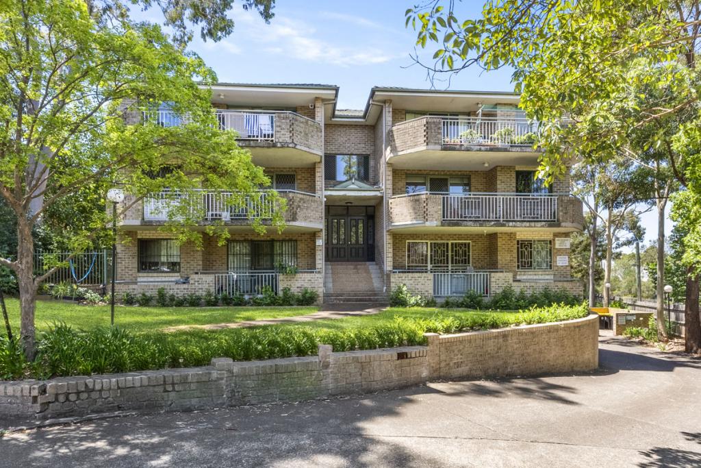 15/3-7 CROWN ST, GRANVILLE, NSW 2142