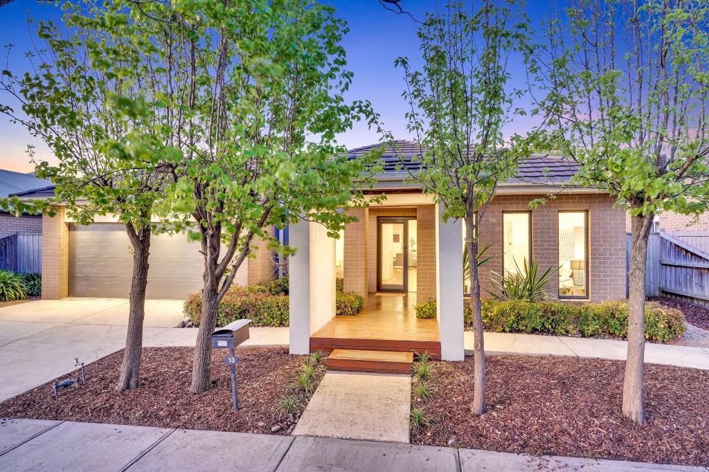 13 Grosvenor Sq, Craigieburn, VIC 3064