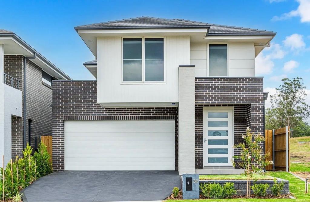 36 SWEETENHAM AVE, BOX HILL, NSW 2765