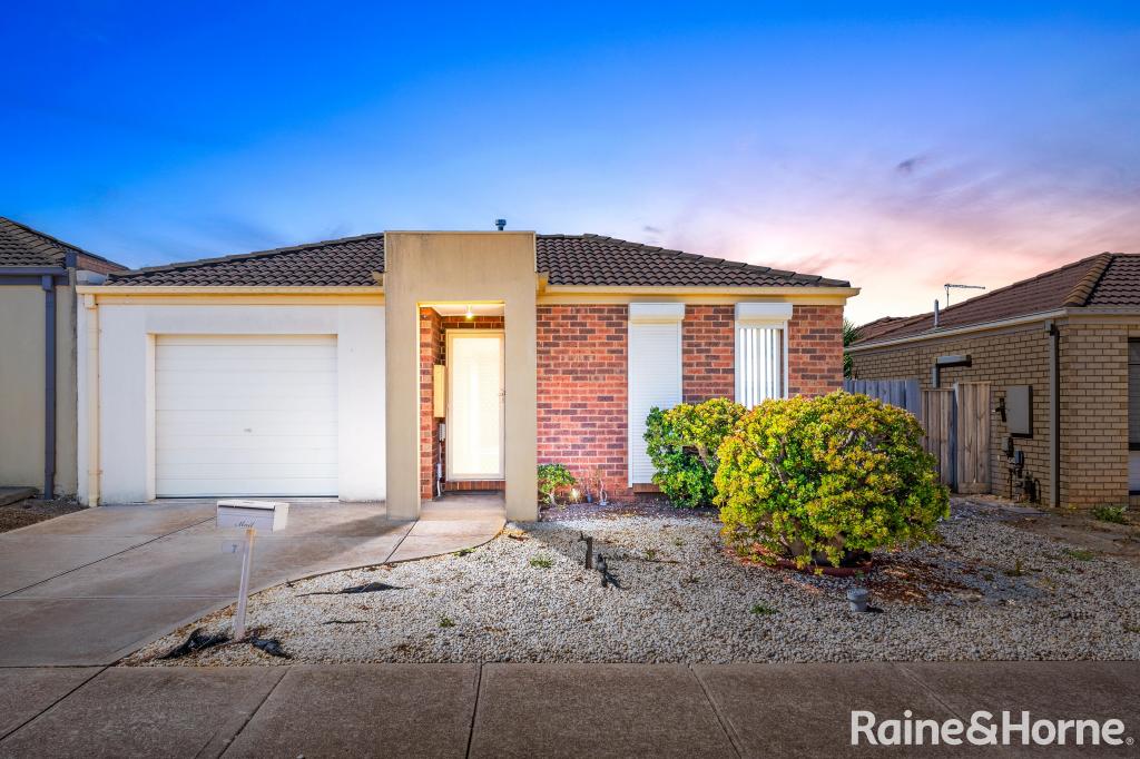 7 Tandara Cct, Melton West, VIC 3337