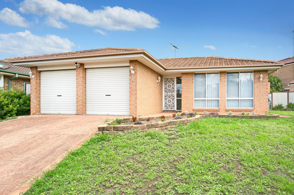 12 Pentecost St, Hinchinbrook, NSW 2168