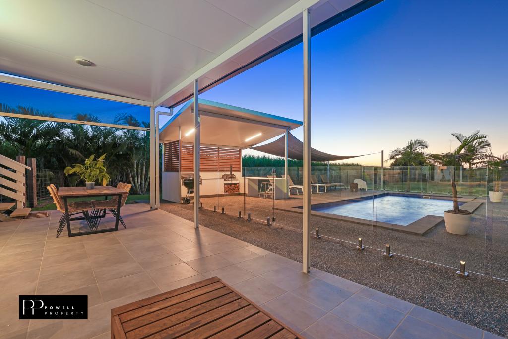 199 Hoffmans Rd, Burnett Heads, QLD 4670