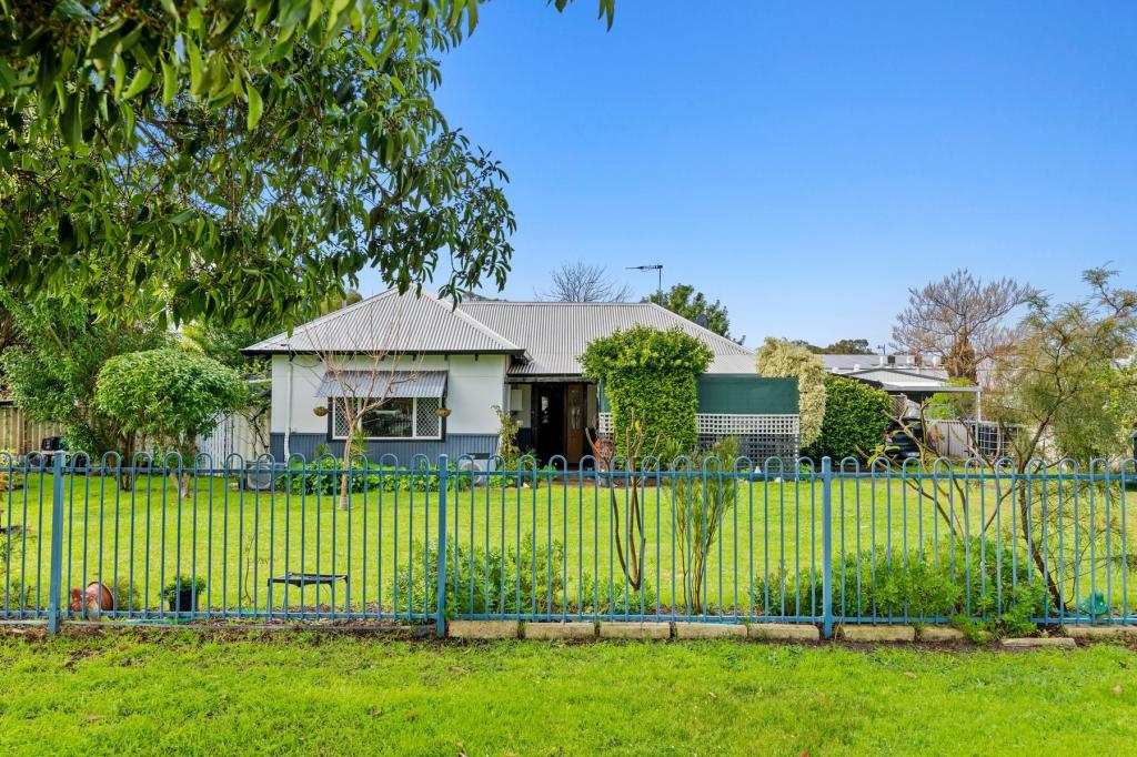 2 CONGDON AVE, PINJARRA, WA 6208