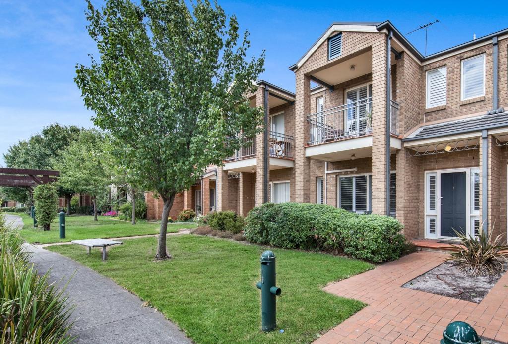 15 Gables Walk, Narre Warren South, VIC 3805