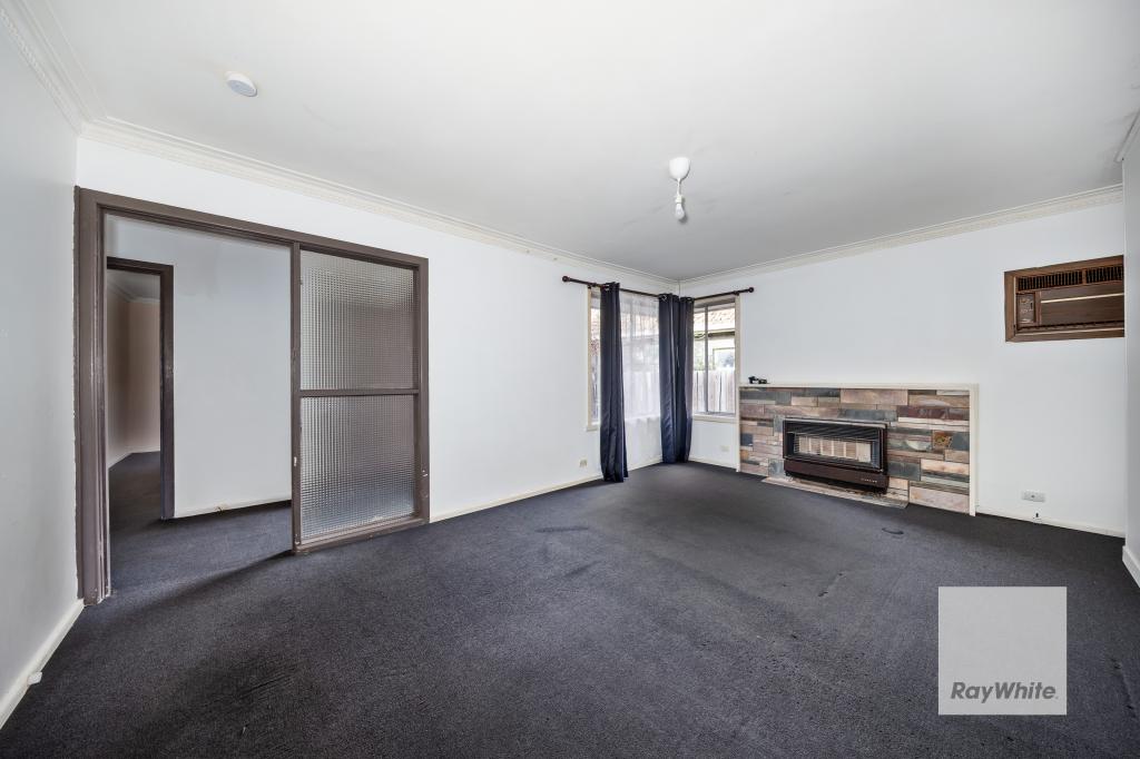 39 Huddersfield Rd, Deer Park, VIC 3023
