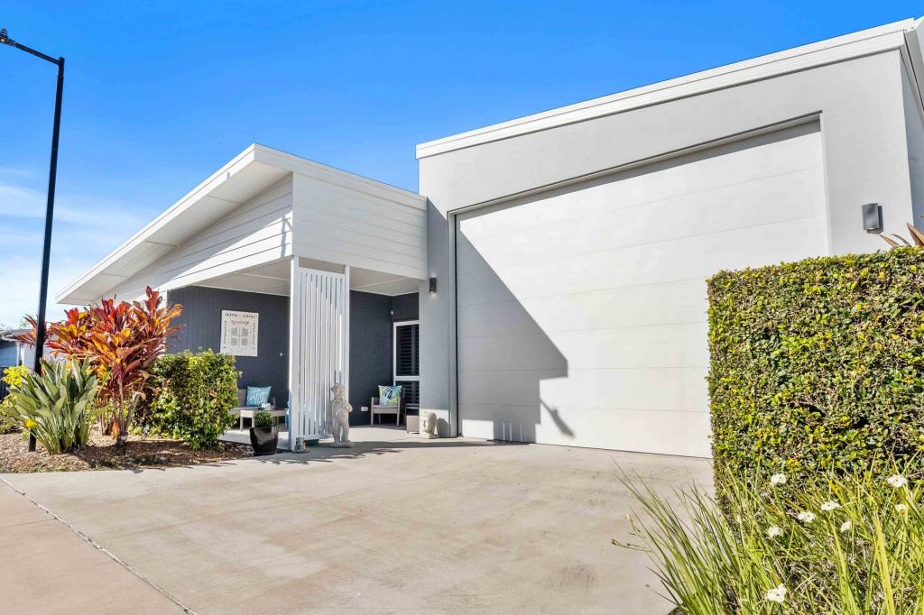 70/1 LATITUDE BVD, NIKENBAH, QLD 4655
